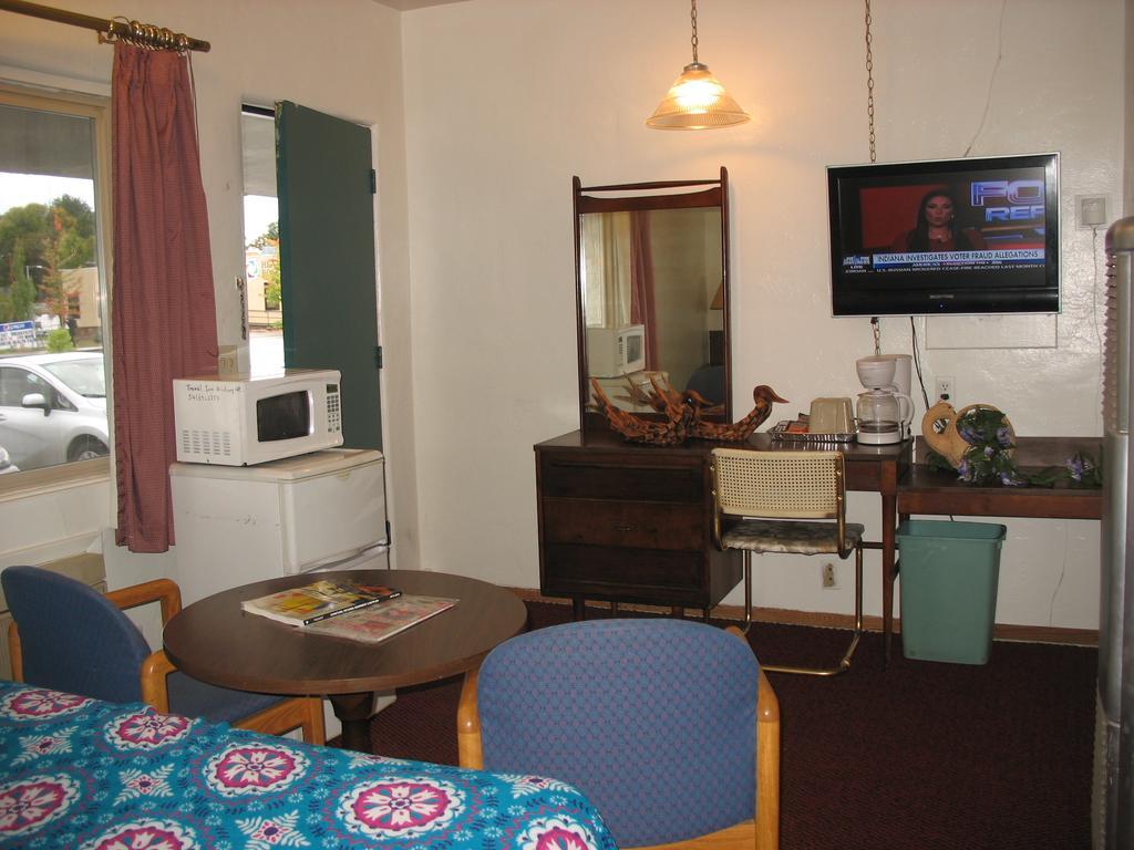 Travel Inn Roseburg Ngoại thất bức ảnh