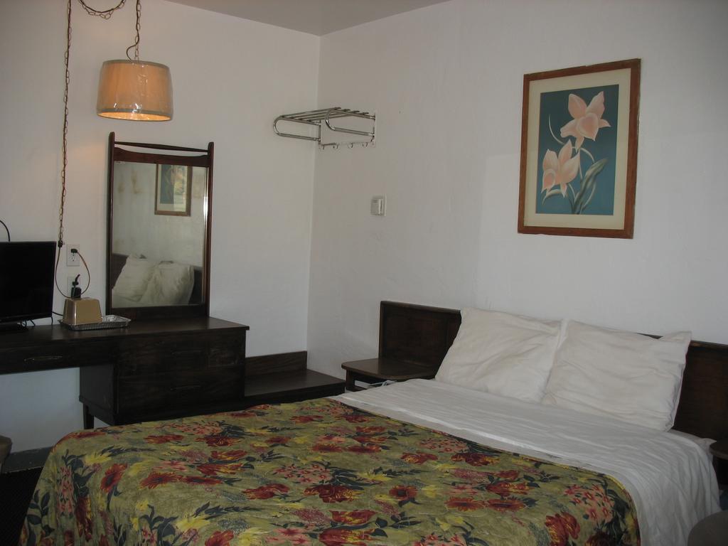Travel Inn Roseburg Ngoại thất bức ảnh