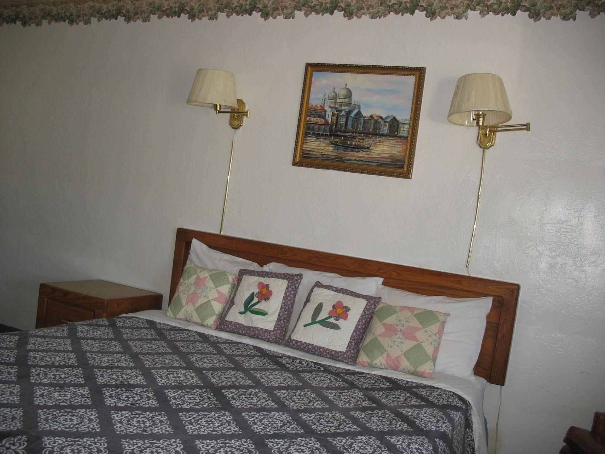 Travel Inn Roseburg Ngoại thất bức ảnh