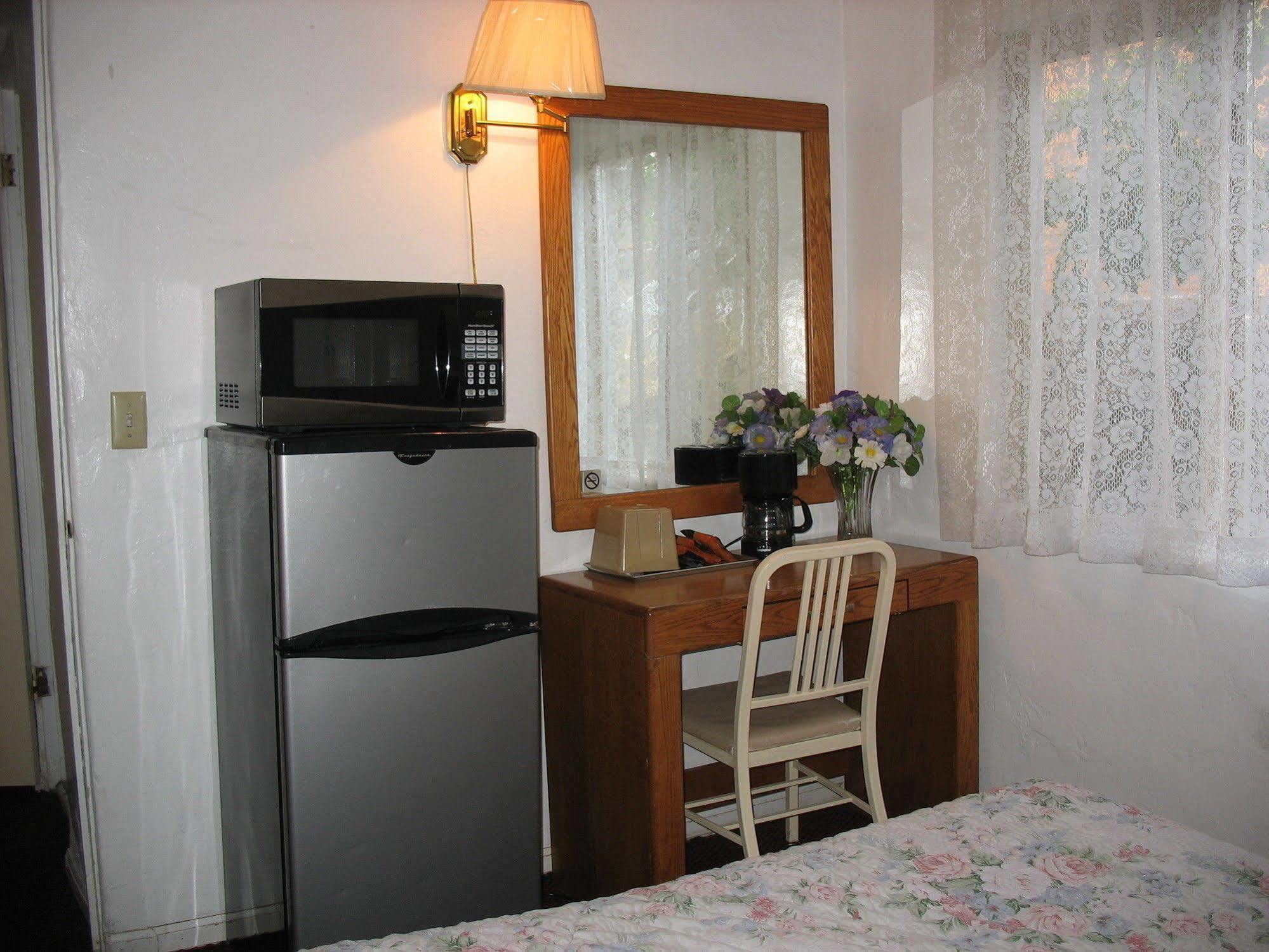 Travel Inn Roseburg Ngoại thất bức ảnh