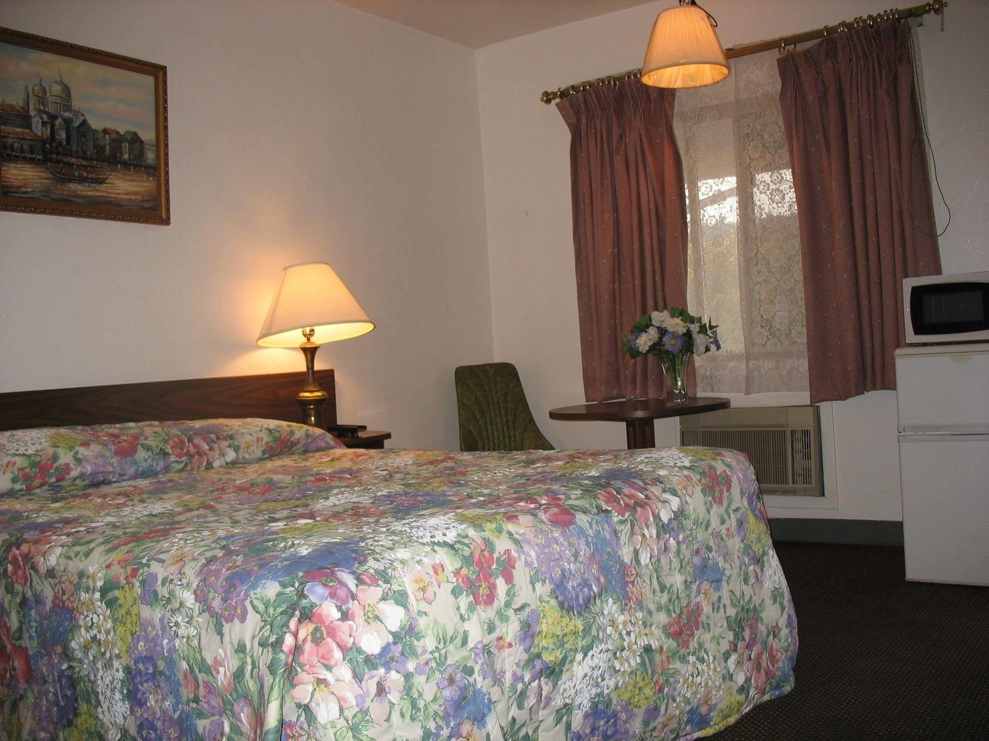 Travel Inn Roseburg Ngoại thất bức ảnh
